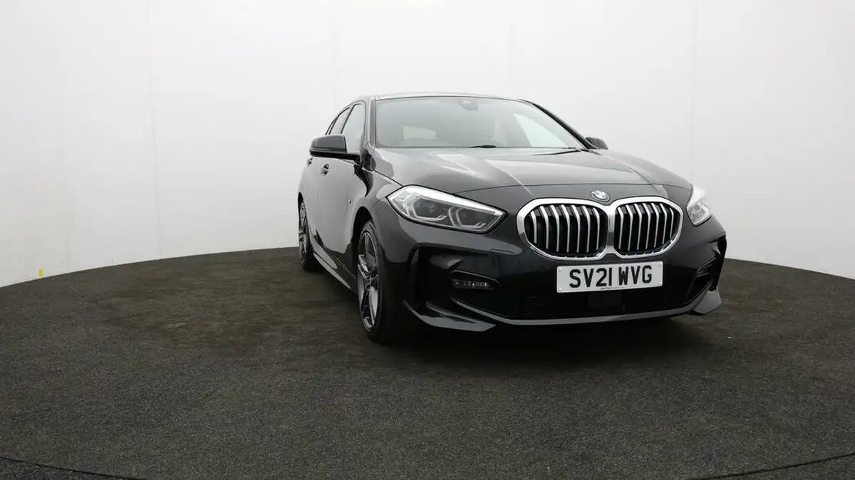 2021-bmw-1-series-15-118i-m-sport-lcp-big-43