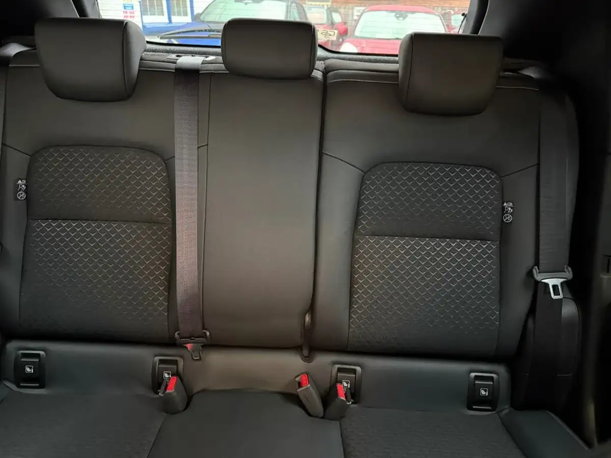 2024-nissan-juke-10-dig-t-n-connecta-big-53