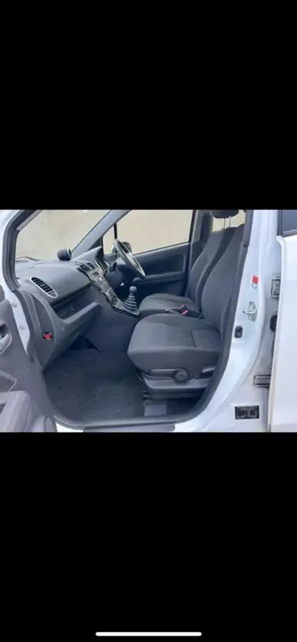 2014-suzuki-splash-10-sz3-big-5
