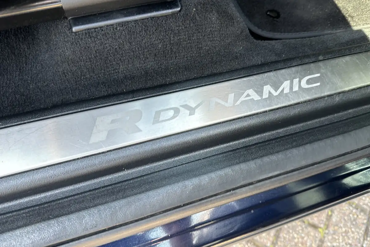 2021-land-rover-discovery-sport-20-p250-r-dynamic-se-250ps-big-31