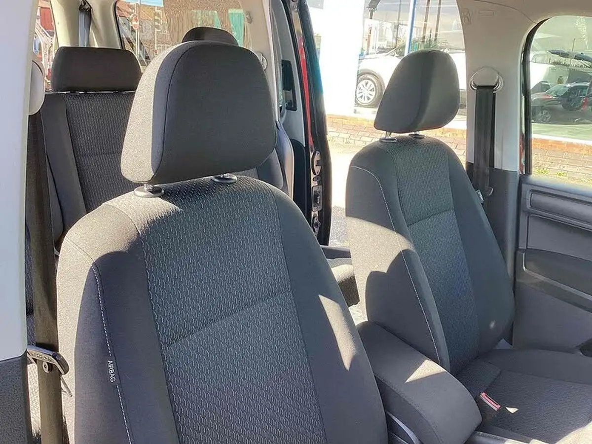 2016-volkswagen-caddy-maxi-life-20tdi-c20-102ps-big-6