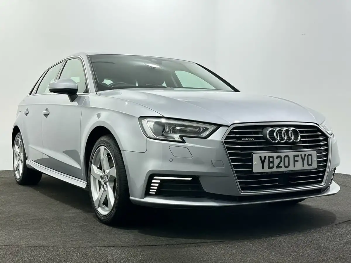 2020-audi-a3-14-40-e-tron-big-50