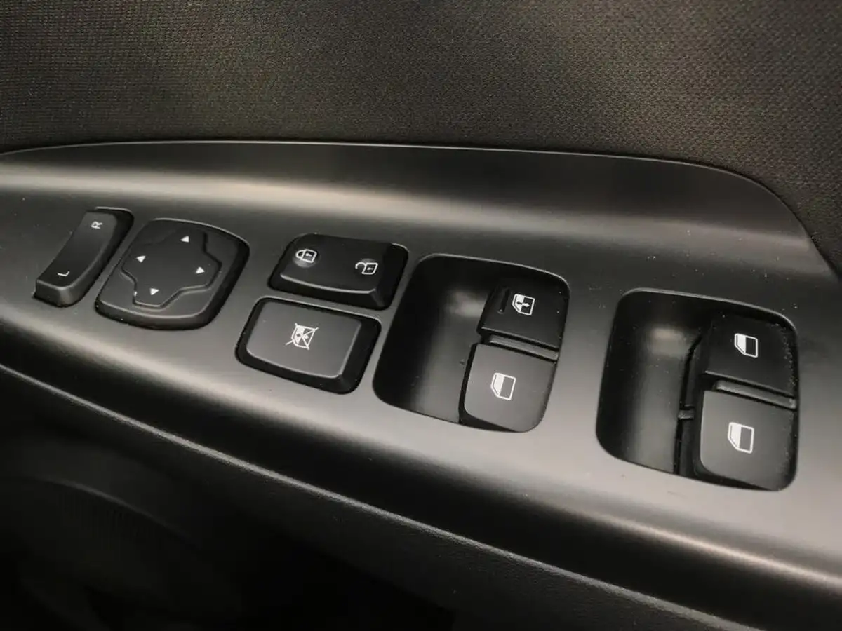 2022-hyundai-kona-10-t-gdi-se-connect-big-19