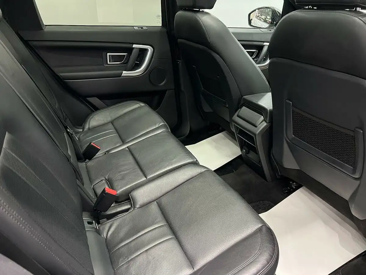 2019-land-rover-discovery-sport-20td4-landmark-big-61