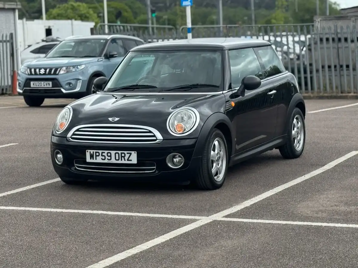 2009-mini-cooper-14-one-95bhp-big-11