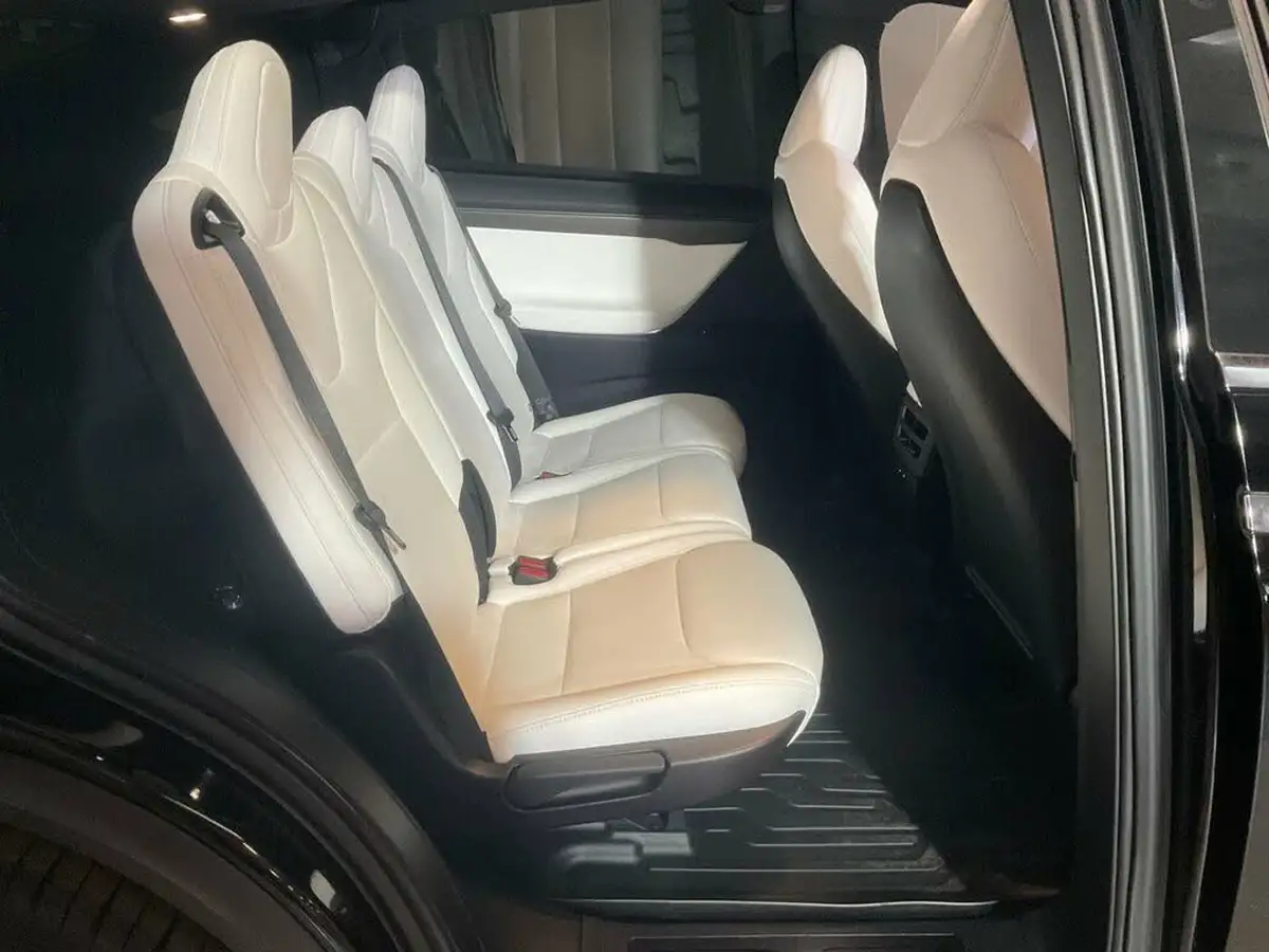 2020-tesla-model-x-e-ludicrous-performance-big-31