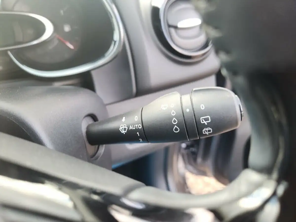 2016-renault-clio-15dci-dynamique-nav-edc-auto-big-21