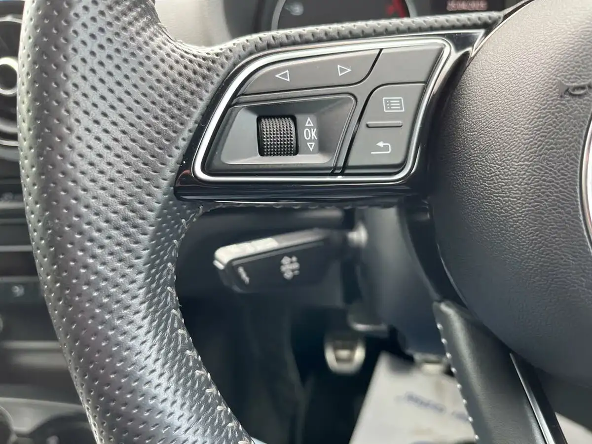2019-audi-a3-15-35-tfsi-black-edition-cod-ss-sportback-5d-big-25