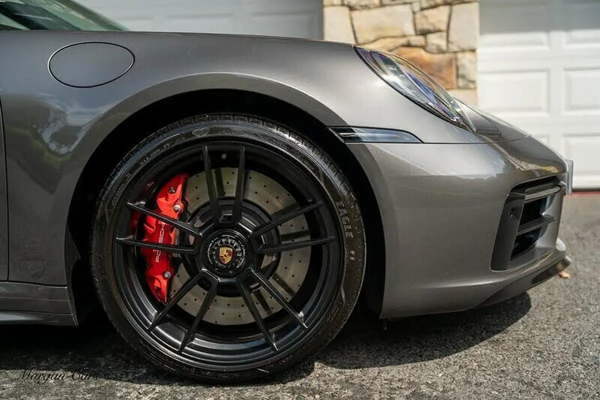 2022-porsche-911-30-targa-4-gts-pdk-big-4
