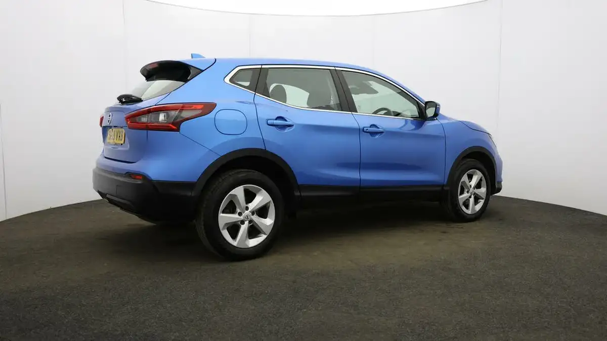 2019-nissan-qashqai-15dci-acenta-premium-17in-alloys-dct-big-48