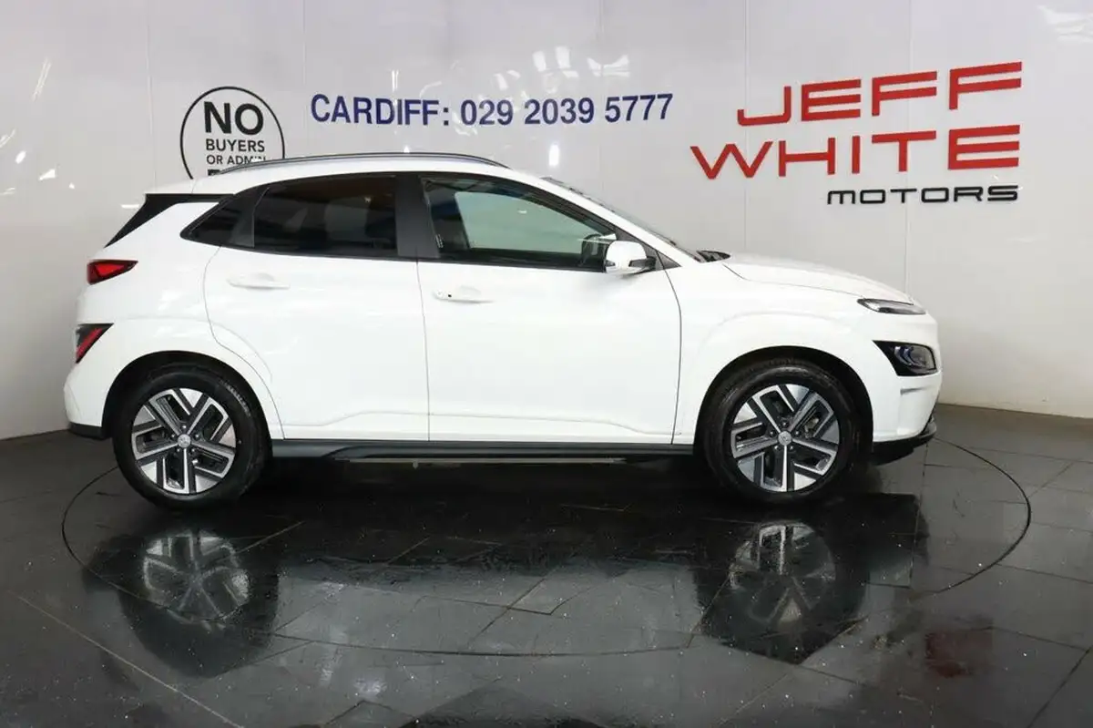 2021-hyundai-kona-e-premium-204ps-64kwh-7kw-obc-big-6