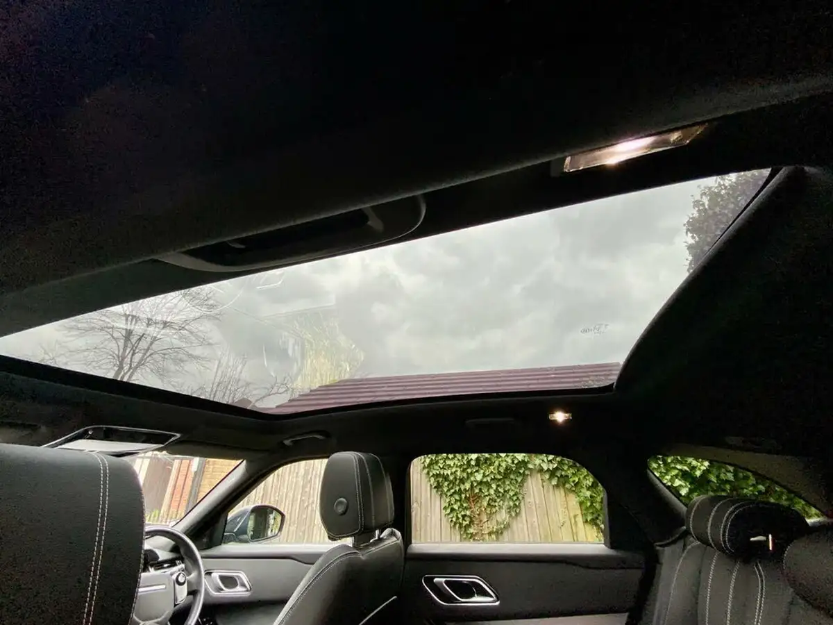 2020-land-rover-range-rover-velar-20-p250-r-dynamic-s-big-23