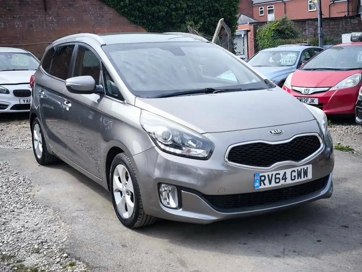 2014-kia-carens-17-crdi-2-134bhp-auto-big-26