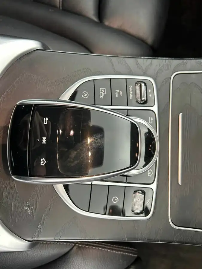 2019-mercedes-benz-c-class-20d-c300d-amg-line-245ps-premium-plusss-saloon-4d-big-19