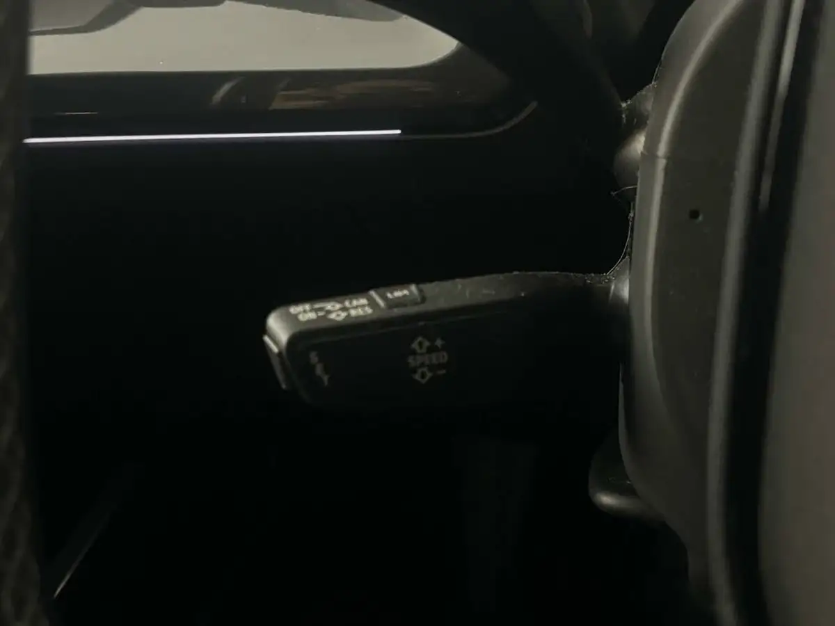 2021-audi-q4-e-tron-35e-s-line-station-wagon-big-33