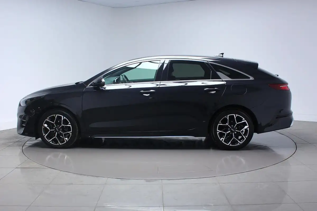 2024-kia-pro-ceed-15-t-gdi-gt-line-138bhp-dct-big-8