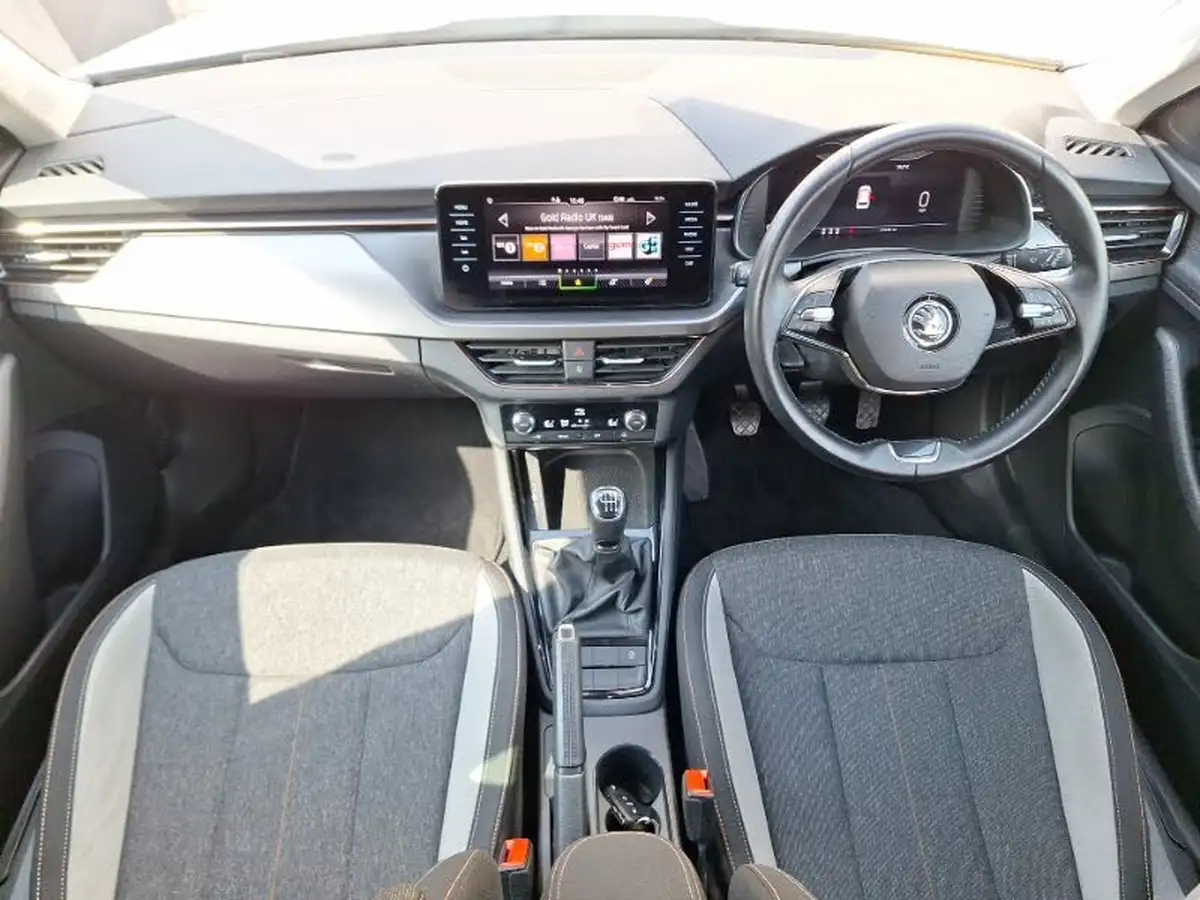 2022-skoda-kamiq-10-tsi-se-l-big-2