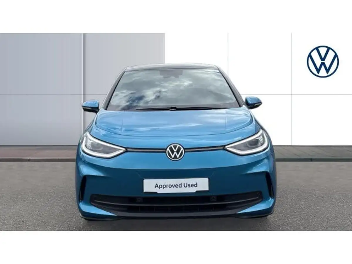 2025-volkswagen-id3-e-pro-match-59kwh-big-6