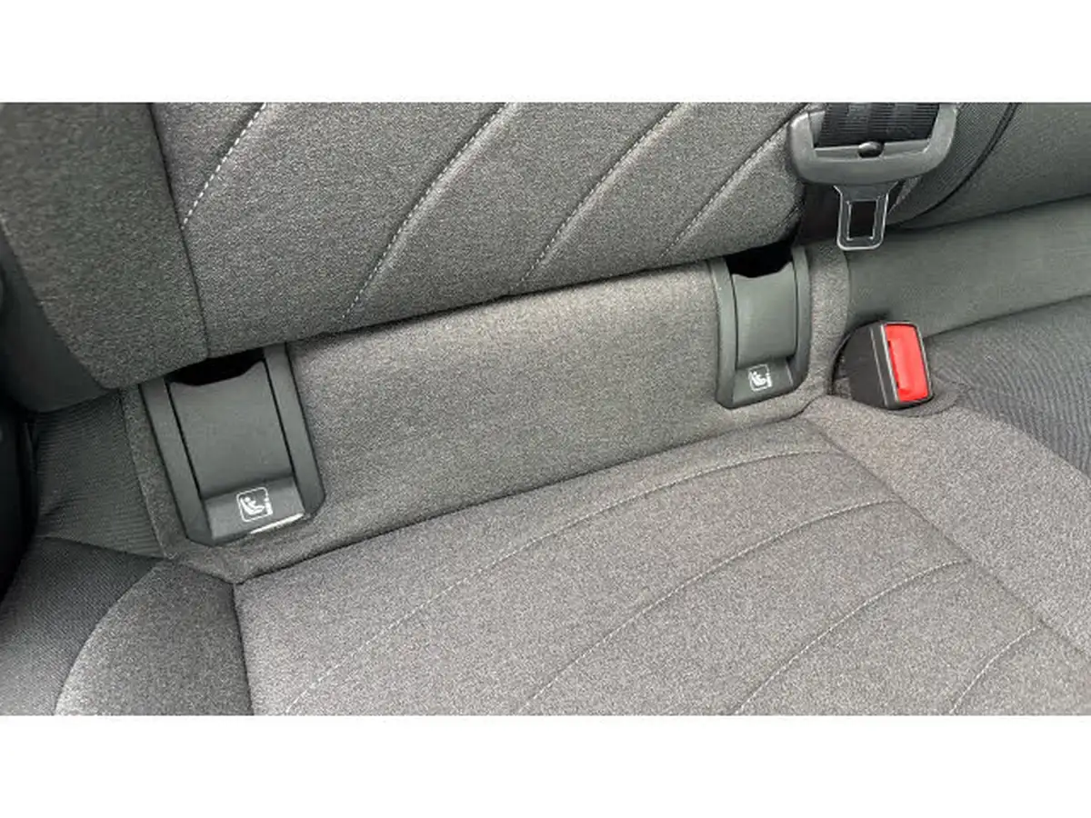 2025-volkswagen-id3-e-pro-match-59kwh-big-30