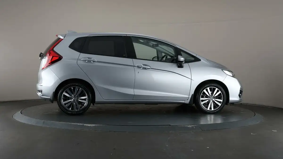 2018-honda-jazz-13-i-vtec-ex-navi-big-61
