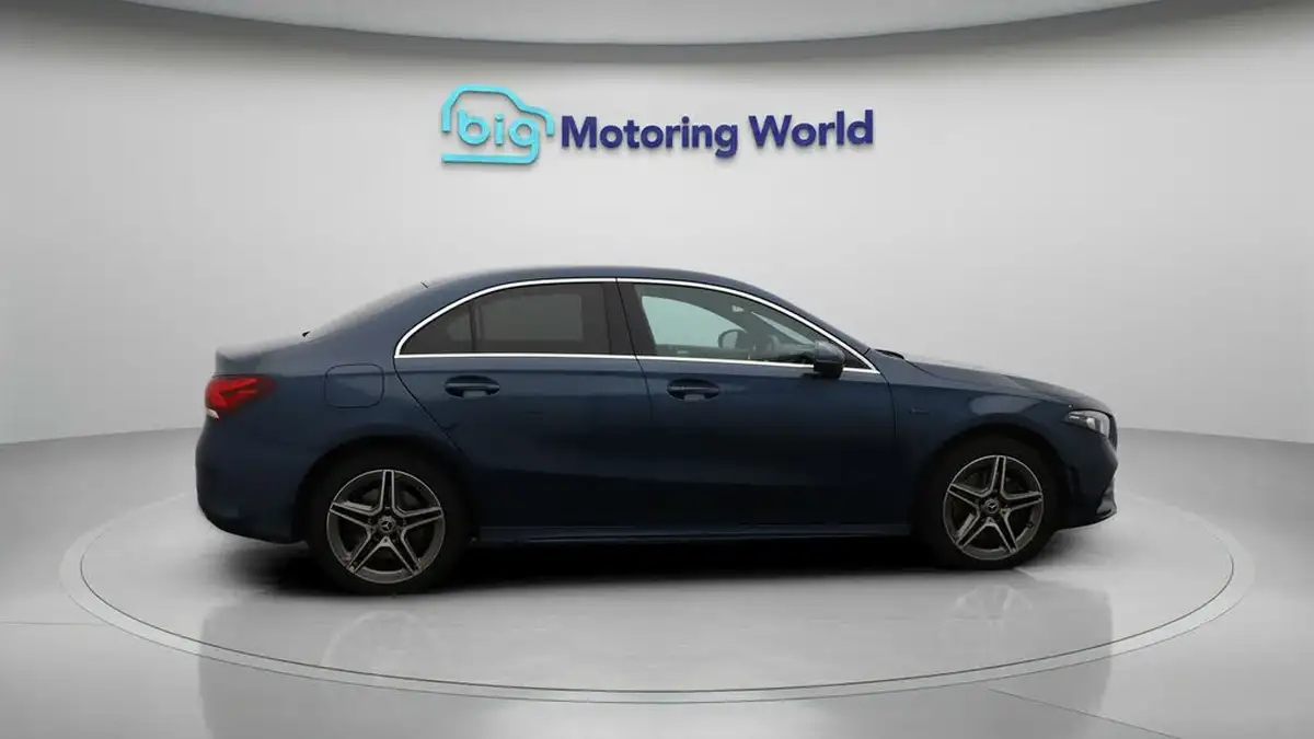 2021-mercedes-benz-a-class-13-a250e-amg-line-saloon-4d-big-8