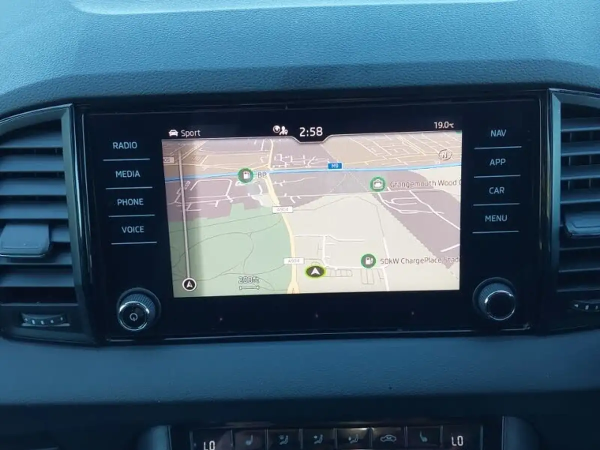 2023-skoda-karoq-15-tsi-sportline-dsg-big-13