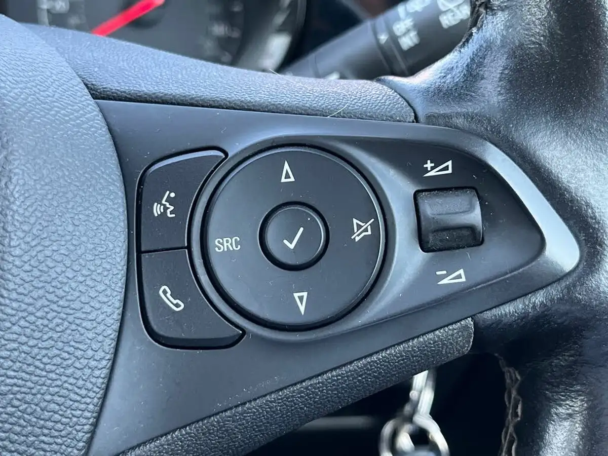 2020-vauxhall-corsa-12i-se-big-23