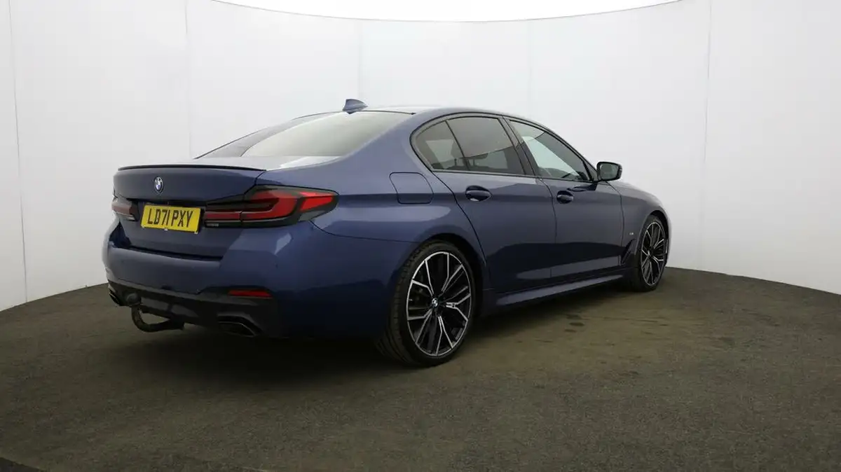 2021-bmw-5-series-20td-520d-m-sport-mht-saloon-4d-big-59