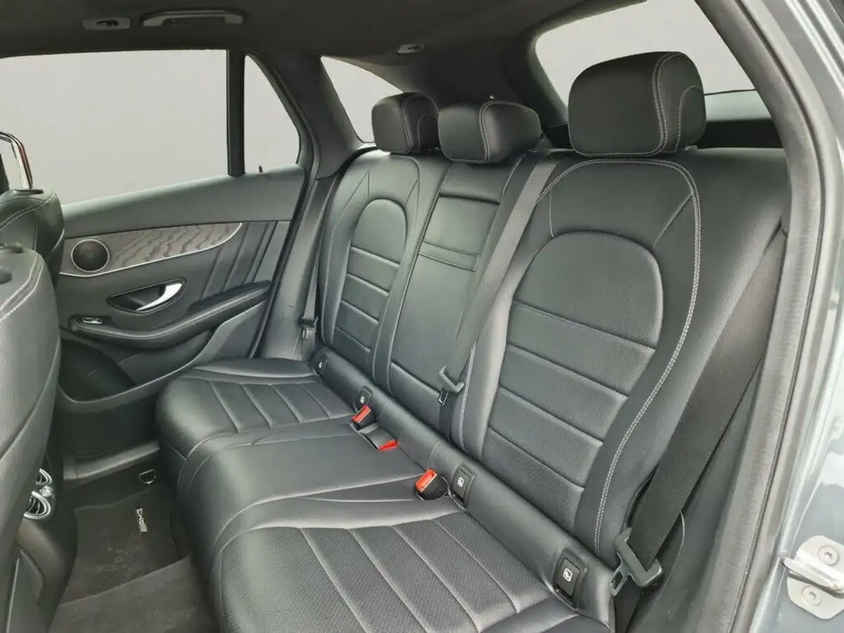 2019-mercedes-benz-glc-class-20-glc250-amg-line-premiumss-station-wagon-5d-big-31