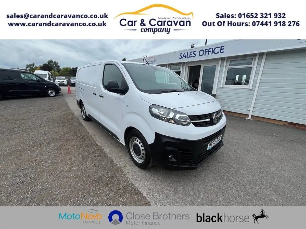 2022-vauxhall-vivaro-15td-2900-l2h1-dynamic-big-0