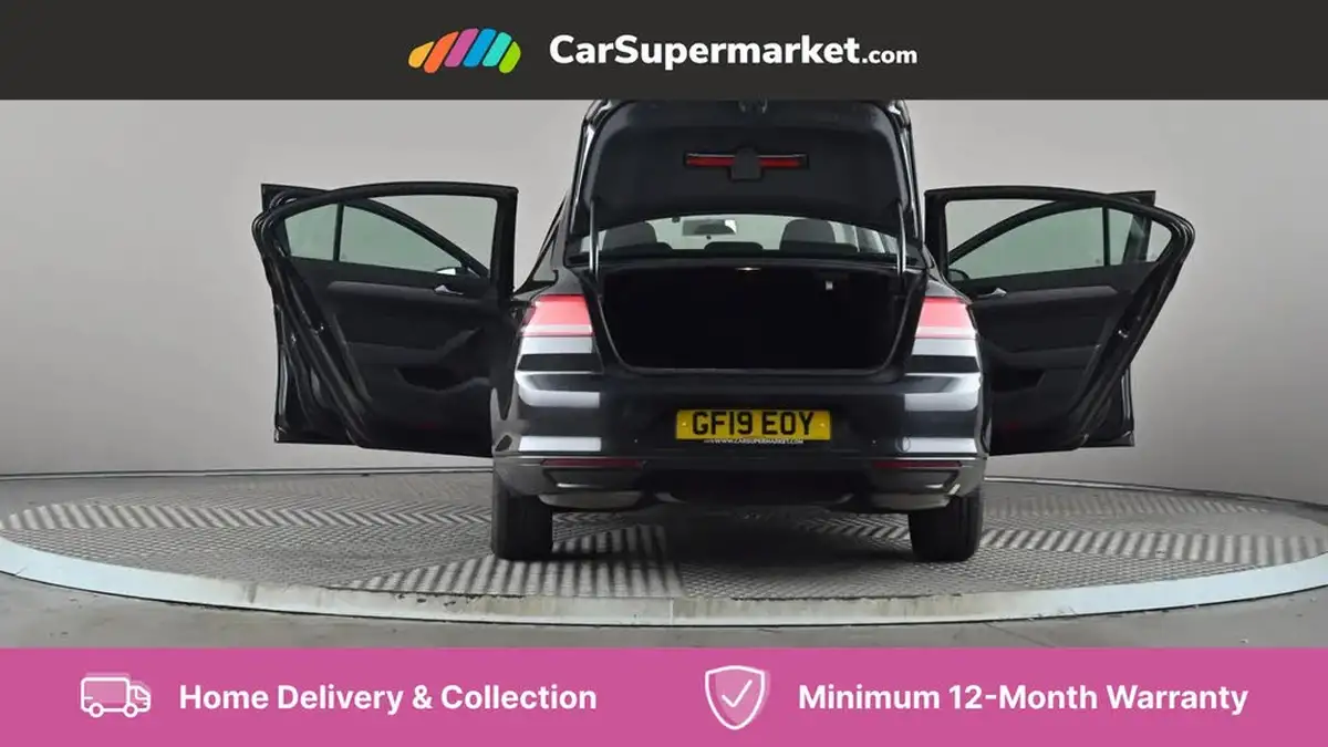2019-volkswagen-passat-20tdi-scr-saloon-4d-dsg-big-10