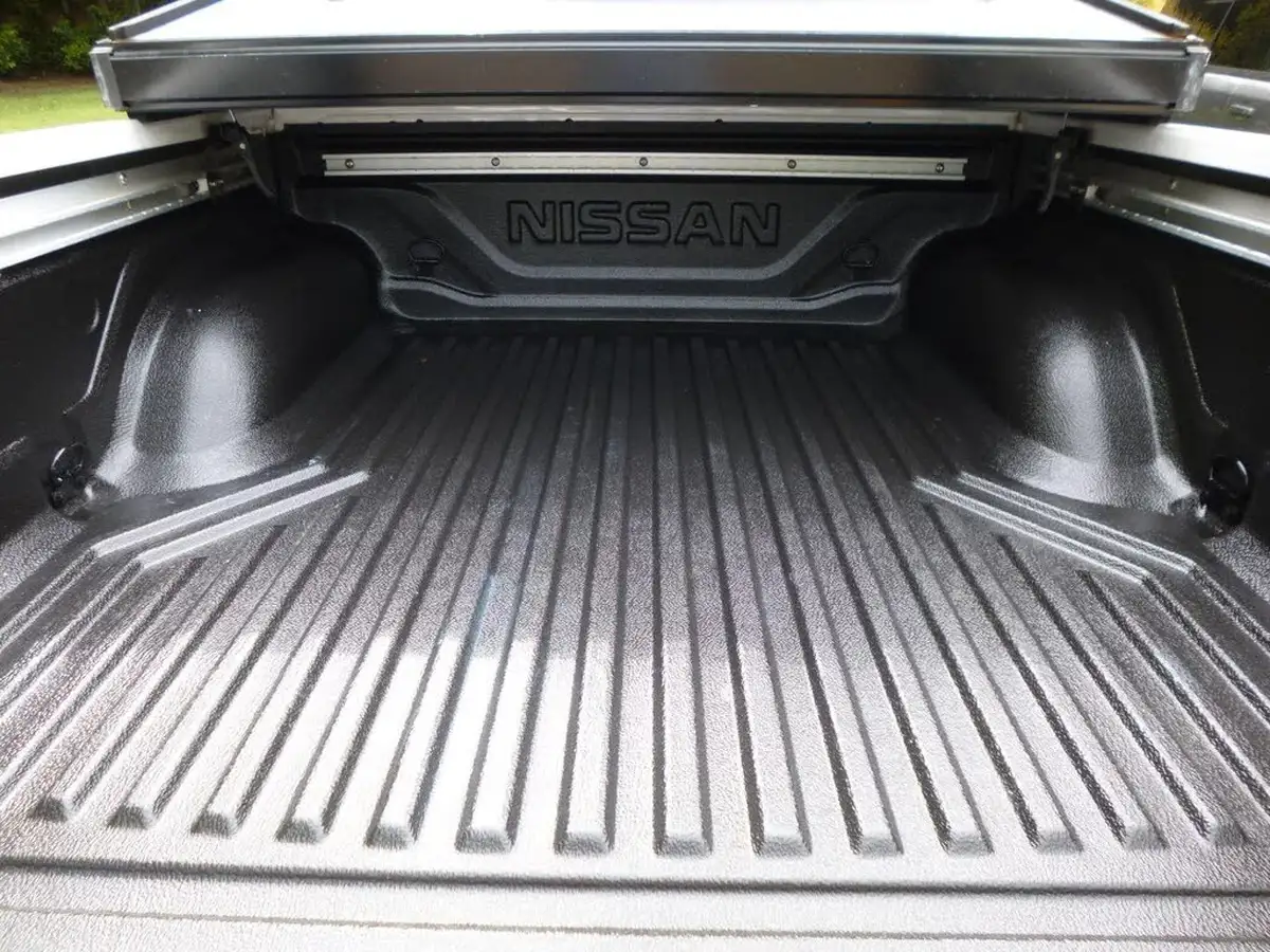 2019-nissan-navara-23dci-tt-tekna-8-navileather-big-29