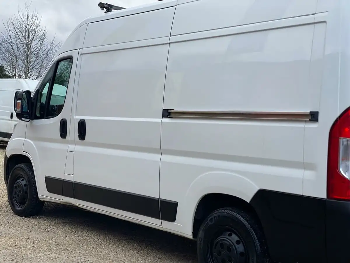 2019-citroen-relay-20bluehdi-35-l2h2-big-10