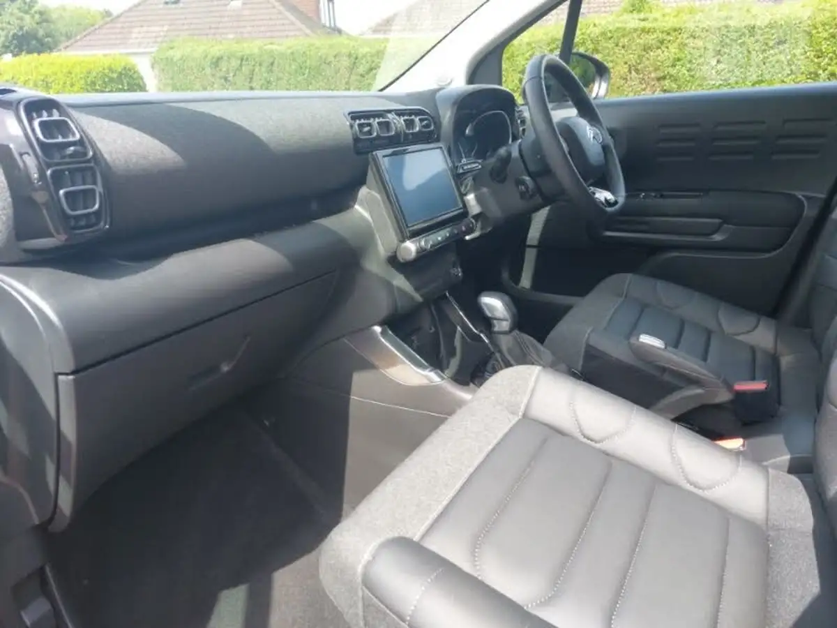 2023-citroen-c3-aircross-12-puretech-shine-plus-130ps-eat6-big-4