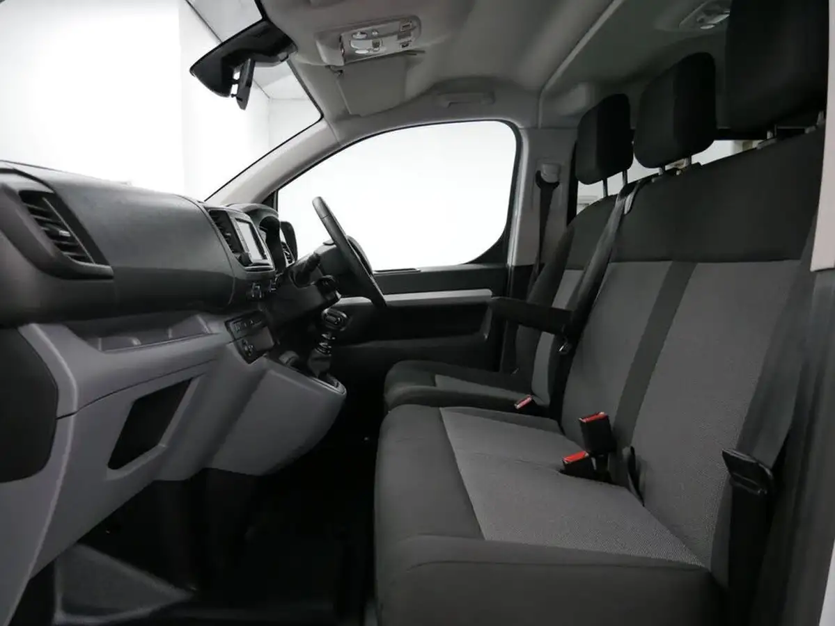 2022-peugeot-expert-20-bluehdi-professional-premium-standard-1200-big-21