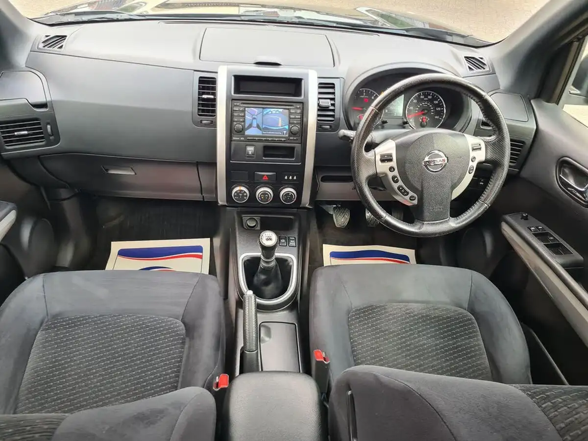 2014-nissan-x-trail-20td-n-tec-big-30