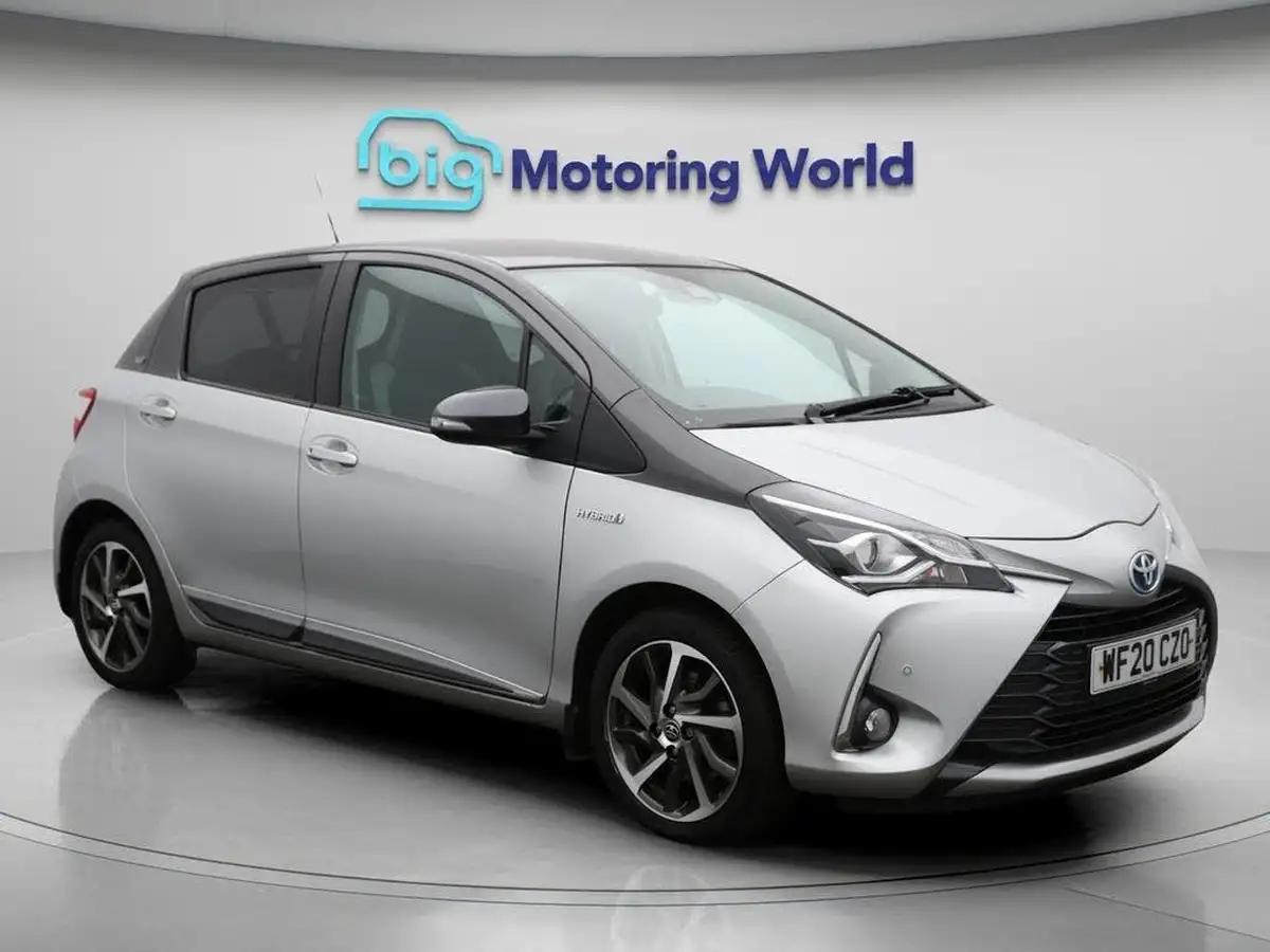 2020-toyota-yaris-15-vvt-i-y20-98bhp-hybrid-1497cc-e-cvt-big-0