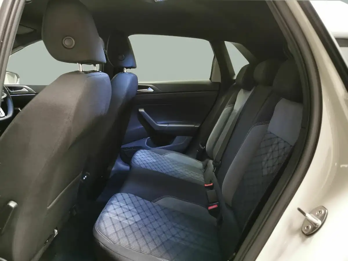 2022-volkswagen-polo-10-tsi-r-line-95ps-dsg-big-35
