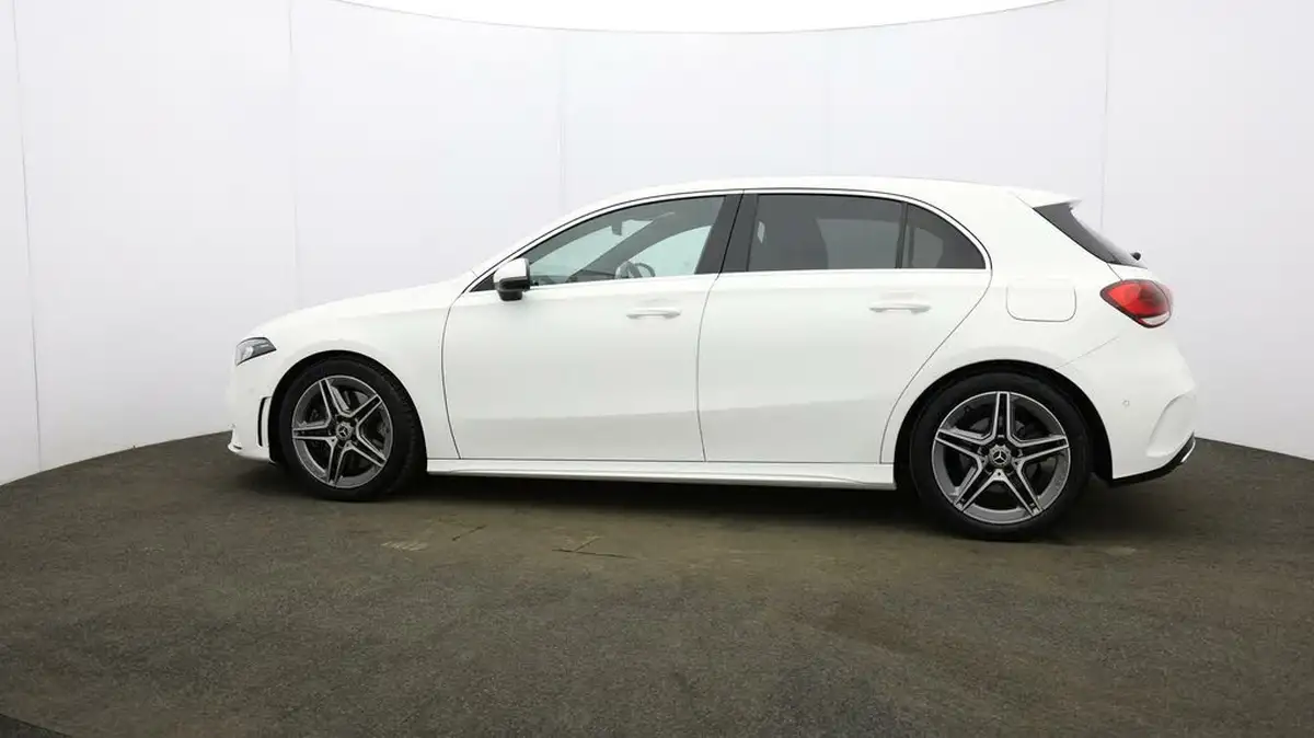 2020-mercedes-benz-a-class-20-a250-amg-line-executive-hatchback-5d-big-69