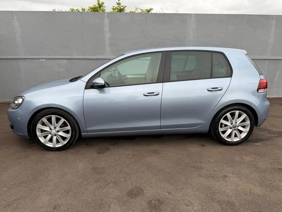 2011-volkswagen-golf-14-gt-tsi-160ps-hatchback-5d-dsg-big-6