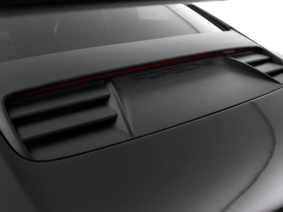2018-porsche-911-40-gt3-rs-big-31