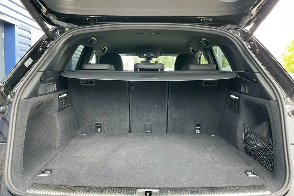 2021-audi-q5-20-50-tfsi-e-s-line-station-wagon-big-17