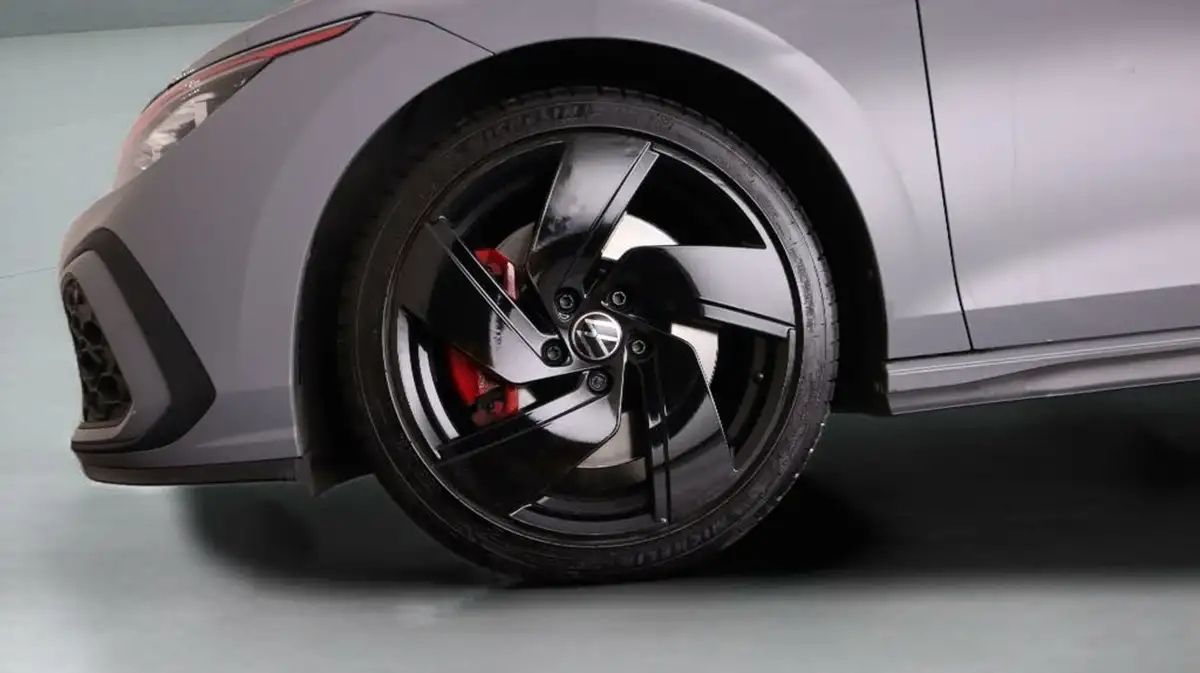 2021-volkswagen-golf-20-tsi-gti-dsg-big-18