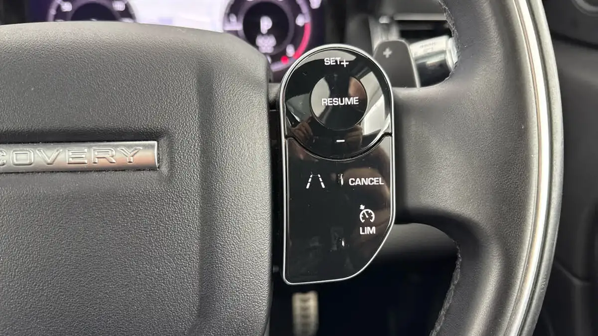 2020-land-rover-discovery-sport-20-d180-r-dynamic-se-big-21