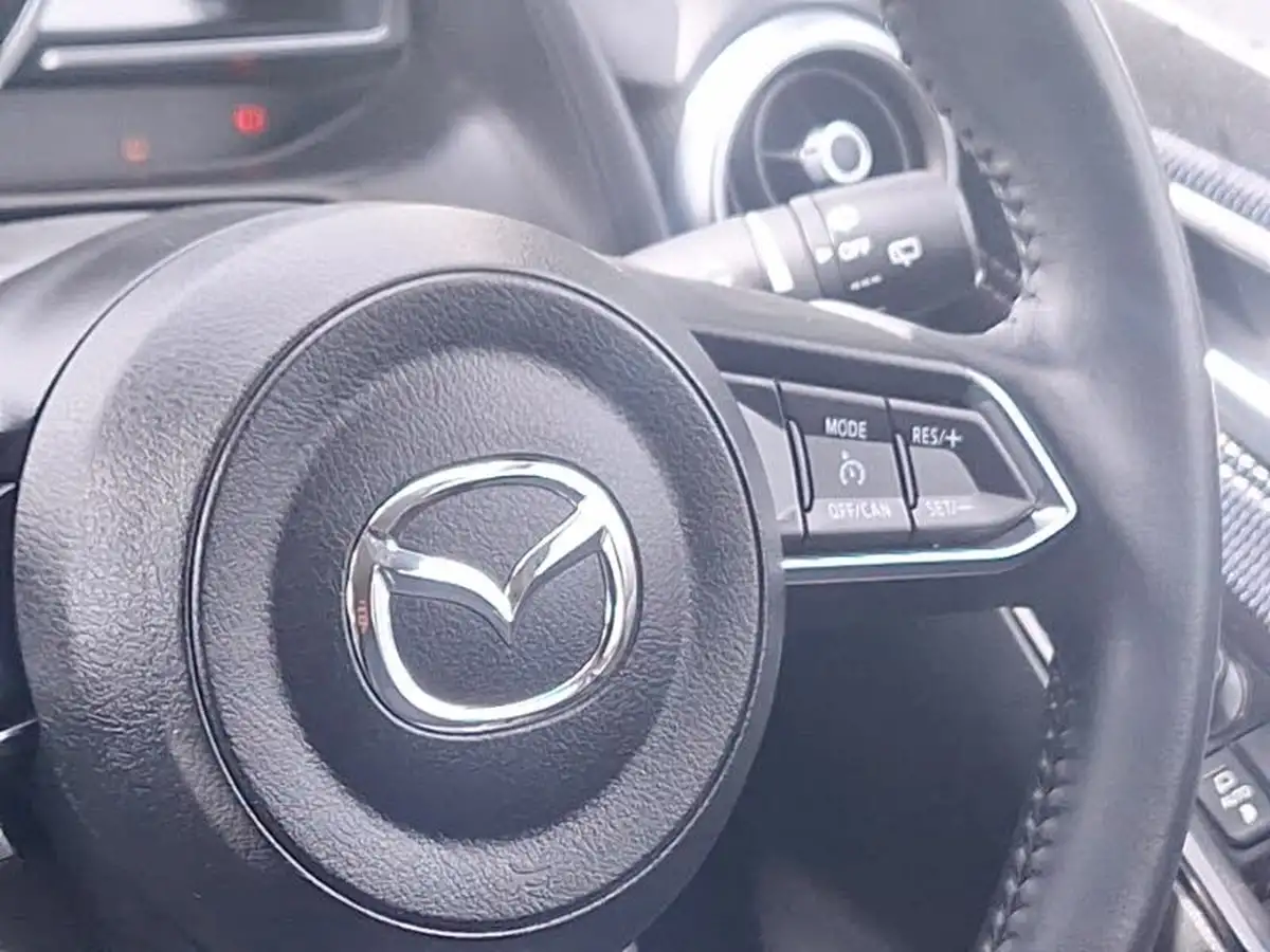 2022-mazda-mazda2-15-e-skyactiv-g-sport-big-9