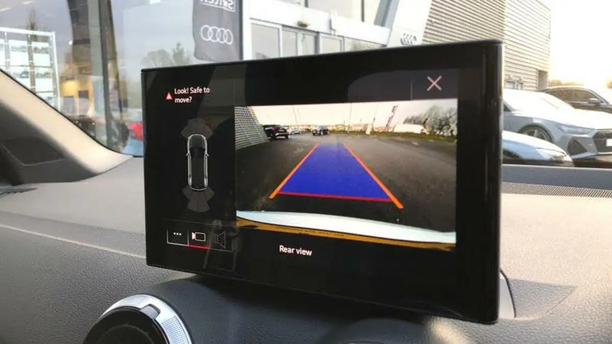 2024-audi-q2-15-35-tfsi-s-line-tronic-big-6