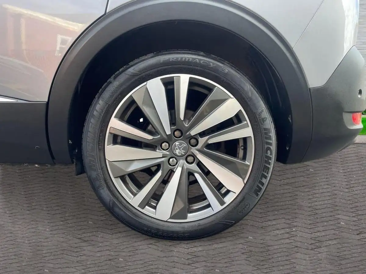 2019-peugeot-5008-suv-15-bluehdi-gt-line-eat8-big-13