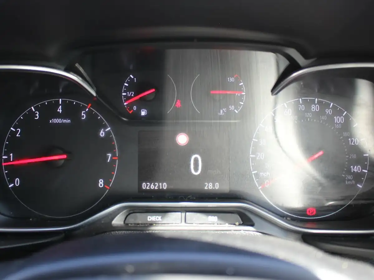 2021-vauxhall-combo-life-12i-edition-big-16