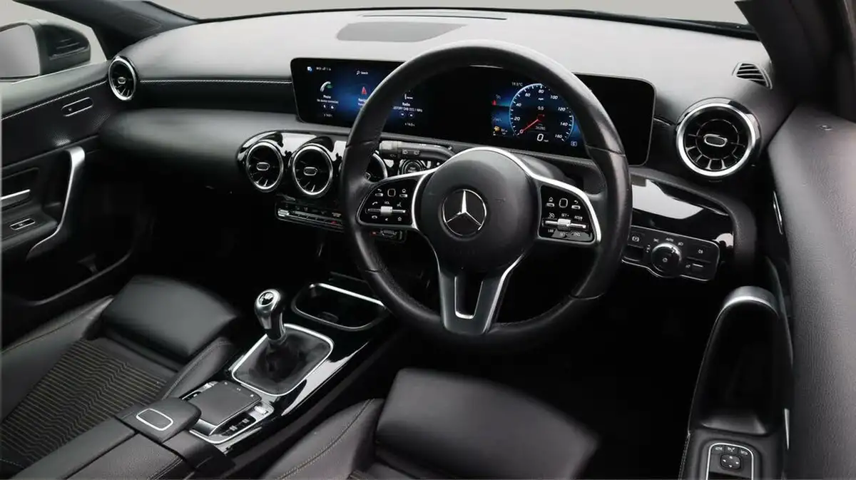 2019-mercedes-benz-a-class-13-a180-sport-executive-hatchback-5d-1332cc-7g-dct-big-9