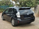 2013-toyota-prius-small-4